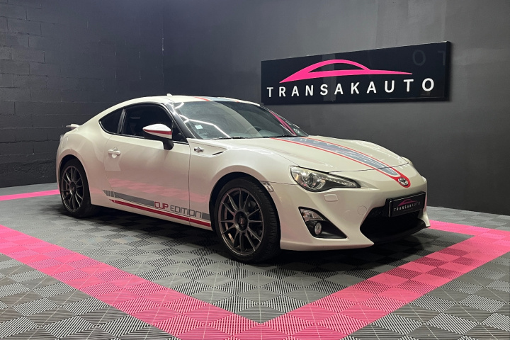 TOYOTA GT86 COUPE