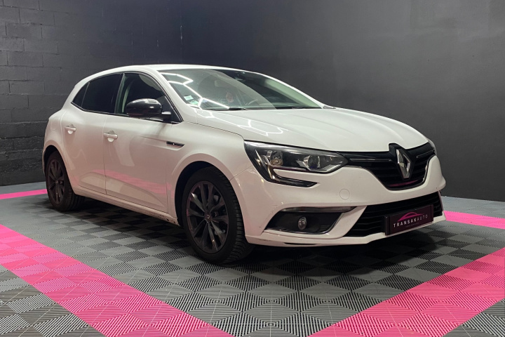 RENAULT MEGANE IV BERLINE