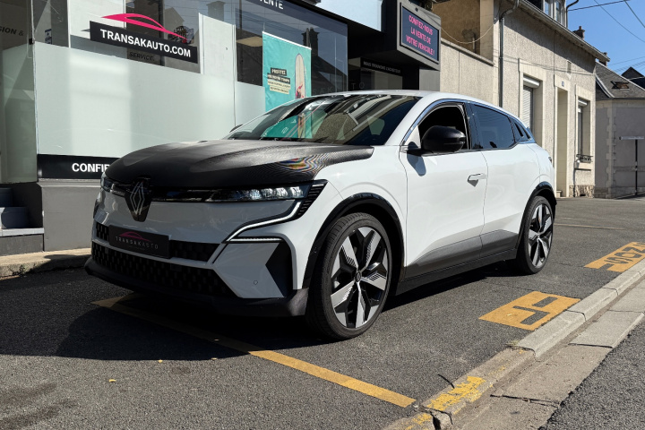 RENAULT MEGANE E-TECH