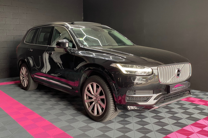 VOLVO XC90
