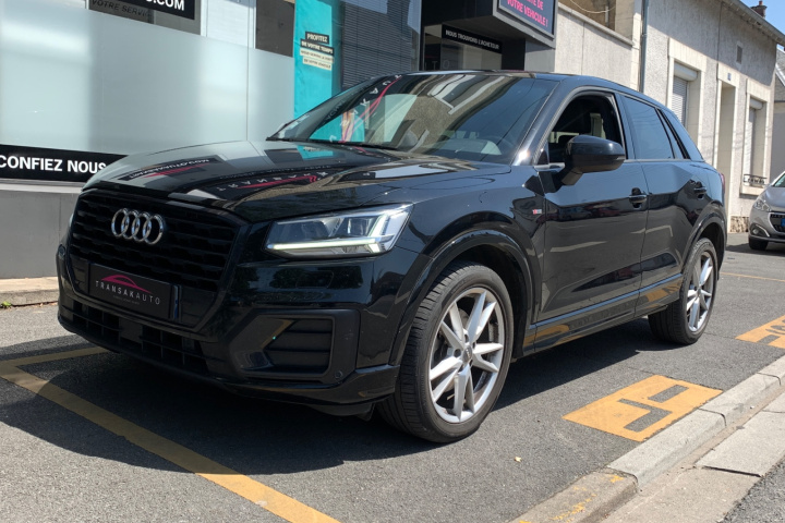 AUDI Q2