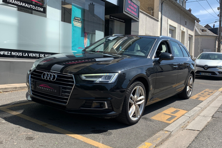 AUDI A4 AVANT